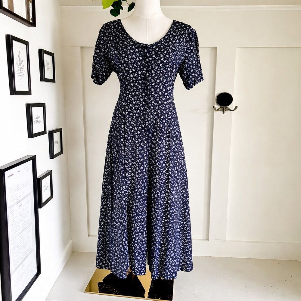 ⭐️SOLD Vintage 90s Navy Floral Midi Dress | Pellini Button Front Rayon